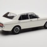 Ford Granada Mk1 Biely MCG 1:18 MCG18395 - image 2 of 6