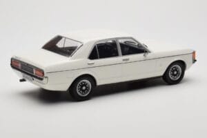Ford Granada Mk1 Biely MCG 1:18 MCG18395 Kov – obrázok 2 z 6