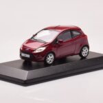 Ford Ka Mk2 Fialový Minichamps 1:43 - image 2 of 4