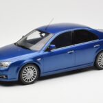 Ford Mondeo ST220 Performance Modrý Otto 1:18 OT448