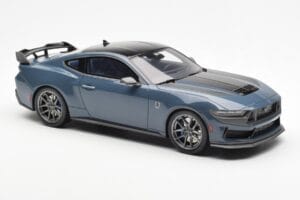 Ford Mustang Dark Horse Vapor Modrý Metallic GT Spirit 1:18 GT454 Živica – obrázok 4 z 6