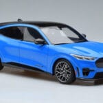 Ford Mustang Mach-E GT Performance Modrý Otto 1:18 OT414 Živica - image 4 of 6