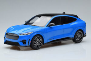 Ford Mustang Mach-E GT Performance Modrý Otto 1:18 OT414 Živica