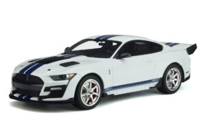 Ford Mustang Shelby GT500 S550 Dragon Snake Biely GT Spirit 1:18