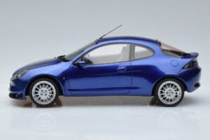Ford Puma Modrý Otto 1:18 OT428 Živica – obrázok 3 z 6