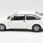 Ford Sierra RS RHD Biely Minichamps 1:18 - image 4 of 8