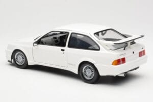 Ford Sierra RS RHD Biely Minichamps 1:18 150084070 Kov – obrázok 7 z 8
