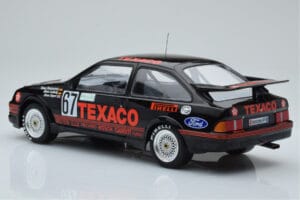 Ford Sierra RS500 Cosworth Texaco #67 K. Ludwig / K. Niedzwiedz / S. Soper 24 Hours of Nurburgring Winner 1987 IXO 1:18 18RMC – obrázok 5 z 6
