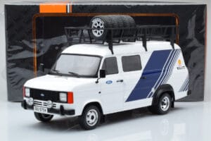 Ford Transit Mk2 Van Team Ford Rally Assistance IXO 1:18 18RMC058XE Kov – obrázok 6 z 6