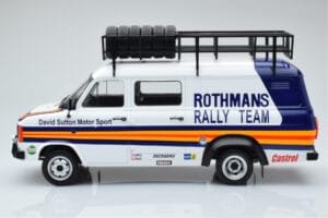 Ford Transit Mk2 Van Team Rothmans Rally Assistance IXO 1:18 18RMC057XE Kov – obrázok 3 z 6