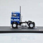 Freightliner COE Modrý Biely IXO 1:43 - image 2 of 4