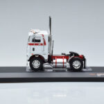 Freightliner COE Biely IXO 1:43 TR128 - image 3 of 6