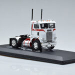 Freightliner COE Biely IXO 1:43 TR128 - image 4 of 6