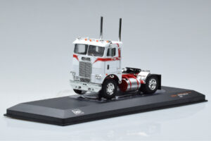 Freightliner COE Biely IXO 1:43 TR128