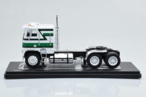 Freightliner FLA Biely Zelený IXO 1:43 TR149 Kov – obrázok 2 z 4