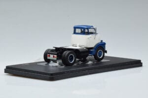 GMC 950 COE Modrý Biely IXO 1:43 TR150 Kov – obrázok 2 z 6
