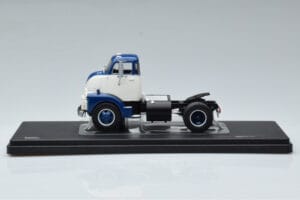 GMC 950 COE Modrý Biely IXO 1:43 TR150 Kov – obrázok 3 z 6