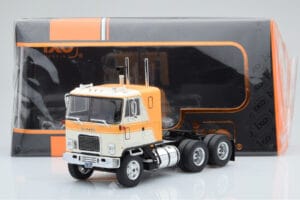 GMC Astro 95 Béžový Biely IXO 1:43 TR167 Kov – obrázok 5 z 5