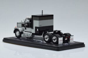 GMC General Strieborný Čierny IXO 1:43 TR117 Kov – obrázok 5 z 6