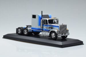 GMC General Strieborný IXO 1:43 TR079 Kov – obrázok 4 z 6