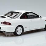 Honda Integra DC2 Euro Spec Biely Otto 1:18 OT974 Živica - image 2 of 6