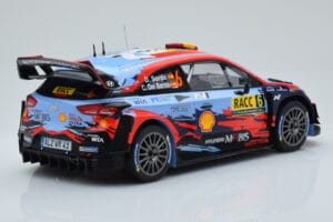 Hyundai i20 Coupe WRC #6 D. Sordo / C. del Barrio Rally Catalunya 2019 IXO 1:18 18RMC052C Kov – obrázok 2 z 6