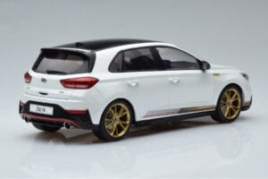 Hyundai i30 N PD Atlas Biely MCG 1:18 MCG18376 Kov – obrázok 2 z 6