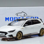 Hyundai i30 N PD Atlas Biely MCG 1:18 - image 6 of 6