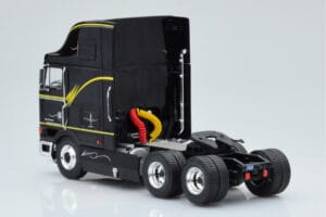 International Eagle Cabover Čierny IXO 1:43 TR169 Kov – obrázok 4 z 5