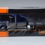 International Lonestar Modrý IXO 1:43 TR118 - image 6 of 6