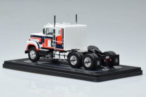 International Transtar 4300 Biely IXO 1:43 TR153 Kov – obrázok 5 z 6