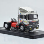 Iveco Turbo Star 190-42 Strieborný IXO 1:43 - image 4 of 6
