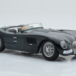 Jaguar C-Type Zelený AUTOart 1:18 - image 6 of 8