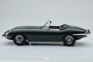 Jaguar E-Type Series 1 Roadster Zelený KK-Scale 1:18 KKDC180481 Kov – obrázok 3 z 6