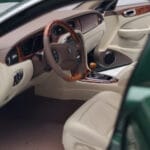 Jaguar XJ6 X350 Racing Zelený Almost Real 1:18 - image 8 of 13