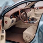 Jaguar XJ6 X350 Seafrost Svetlo Modrý Almost Real 1:18 - image 9 of 11