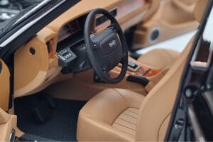Jaguar XJ6 XJ40 Ebony Čierny Almost Real 1:18 810543 Kov – obrázok 8 z 11