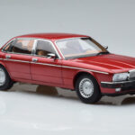Jaguar XJ6 XJ40 Flamenco Červený Almost Real 1:18 - image 6 of 11