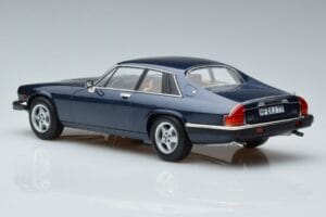 Jaguar XJS V12 Modrý Metalíza Limitovaná Edícia Norev 1:18 182622 Kov – obrázok 5 z 6