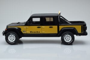 Jeep Gladiator Honcho Čierny GT Spirit 1:18 GT422 Živica – obrázok 3 z 6