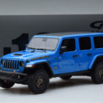 Jeep Wrangler Rubicon 392 Modrý GT Spirit 1:18 - image 6 of 6