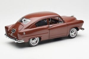 Kaiser Henry J Caribbean Coral Metallic Sun Star 1:18 5101 Kov – obrázok 3 z 8