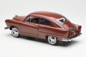 Kaiser Henry J Caribbean Coral Metallic Sun Star 1:18 5101 Kov – obrázok 7 z 8