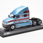 Kenworth T2000 Svetlo Modrý Červený IXO 1:43 TR180 - image 2 of 4