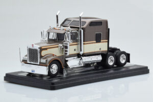 Kenworth W900 Hnedý IXO 1:43
