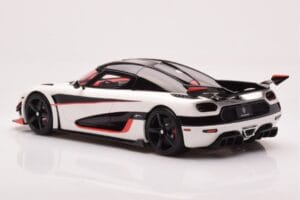 Koenigsegg Agera RS Arctic Biely GT Spirit 1:18 GT877 Živica – obrázok 5 z 6
