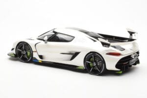 Koenigsegg Jesko Attack Biely GT Spirit 1:18 GT389 Živica – obrázok 5 z 6