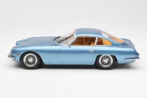 Lamborghini 350 GT Svetlomodrá Metalická CMR 1:18 CMR002 Kov – obrázok 3 z 6