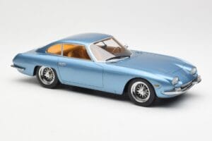 Lamborghini 350 GT Svetlomodrá Metalická CMR 1:18 CMR002 Kov – obrázok 4 z 6
