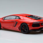 Lamborghini Aventador LP700-4 Andromeda Červený AUTOart 1:18 - image 7 of 10